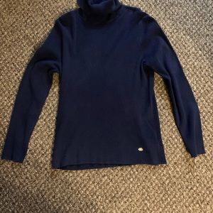 Women’s Ralph Lauren XL Navy turtleneck! Great condition !